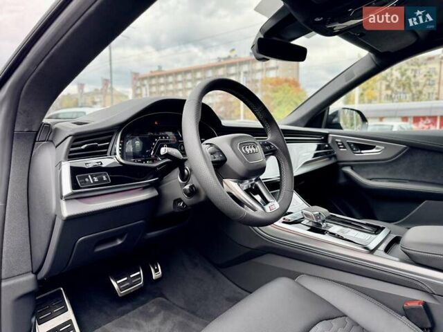 Ауди RS Q8 2025 в Киеве на Automoto.ua Черный Ауди RS Q8, объемом двигателя 4 л и пробегом 1 тыс. км за 142999 $, фото 29 на Automoto.ua