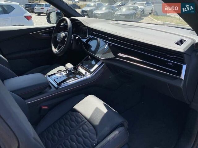 Чорний Ауді RS Q8, об'ємом двигуна 4 л та пробігом 1 тис. км за 154894 $, фото 27 на Automoto.ua