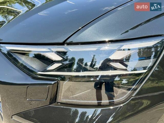 Черный Ауди RS Q8, объемом двигателя 4 л и пробегом 1 тыс. км за 163950 $, фото 33 на Automoto.ua