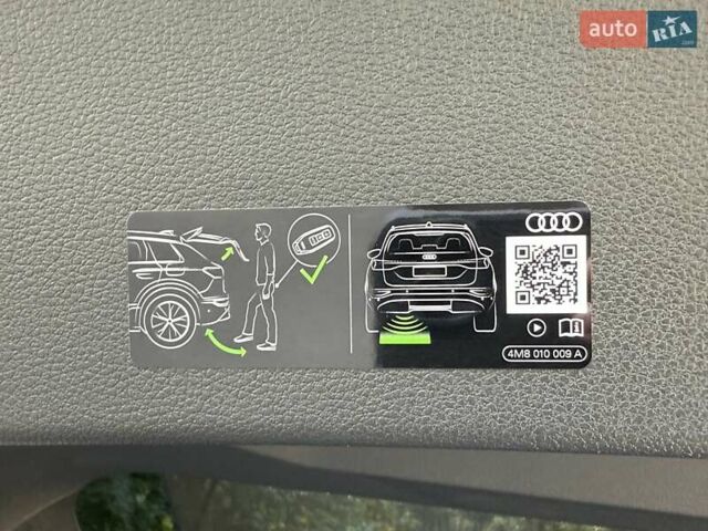 Черный Ауди RS Q8, объемом двигателя 4 л и пробегом 1 тыс. км за 163950 $, фото 83 на Automoto.ua
