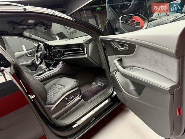 Черный Ауди RS Q8, объемом двигателя 4 л и пробегом 1 тыс. км за 169900 $, фото 53 на Automoto.ua