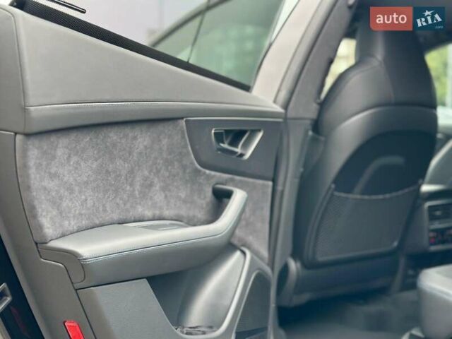 Черный Ауди RS Q8, объемом двигателя 4 л и пробегом 1 тыс. км за 162999 $, фото 19 на Automoto.ua