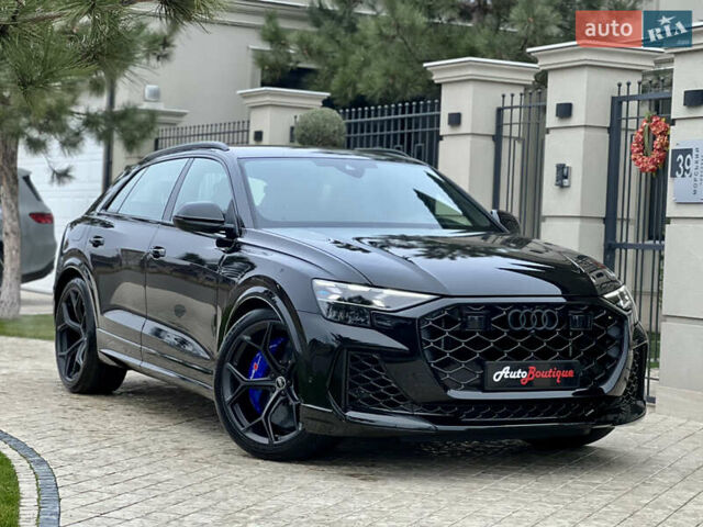 Чорний Ауді RS Q8, об'ємом двигуна 4 л та пробігом 1 тис. км за 157000 $, фото 24 на Automoto.ua