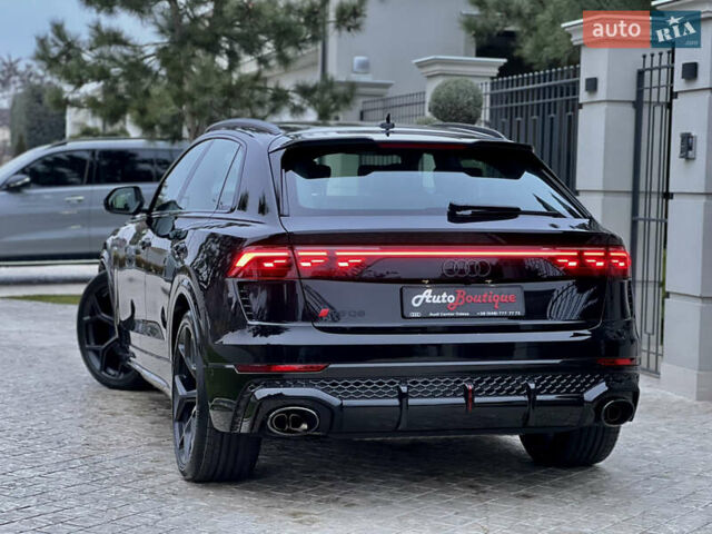 Чорний Ауді RS Q8, об'ємом двигуна 4 л та пробігом 1 тис. км за 157000 $, фото 14 на Automoto.ua