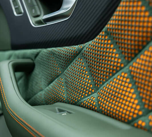 Черный Ауди RS Q8, объемом двигателя 4 л и пробегом 19 тыс. км за 200000 $, фото 26 на Automoto.ua