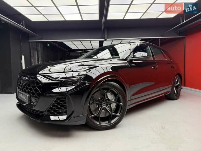 Черный Ауди RS Q8, объемом двигателя 4 л и пробегом 1 тыс. км за 169900 $, фото 4 на Automoto.ua