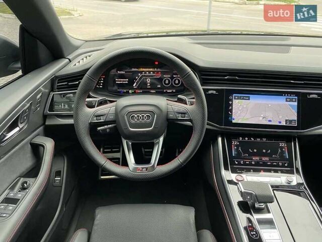 Чорний Ауді RS Q8, об'ємом двигуна 4 л та пробігом 1 тис. км за 159298 $, фото 39 на Automoto.ua