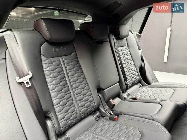 Черный Ауди RS Q8, объемом двигателя 4 л и пробегом 1 тыс. км за 169900 $, фото 48 на Automoto.ua