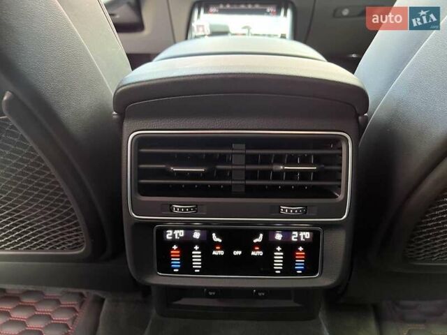 Красный Ауди RS Q8, объемом двигателя 4 л и пробегом 58 тыс. км за 91900 $, фото 41 на Automoto.ua