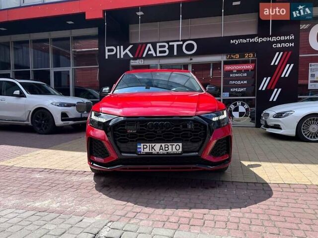 Красный Ауди RS Q8, объемом двигателя 4 л и пробегом 58 тыс. км за 91900 $, фото 2 на Automoto.ua