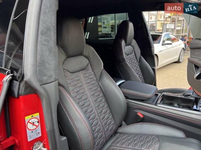 Красный Ауди RS Q8, объемом двигателя 4 л и пробегом 58 тыс. км за 91900 $, фото 53 на Automoto.ua