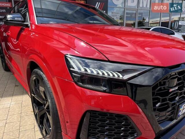 Красный Ауди RS Q8, объемом двигателя 4 л и пробегом 58 тыс. км за 91900 $, фото 4 на Automoto.ua