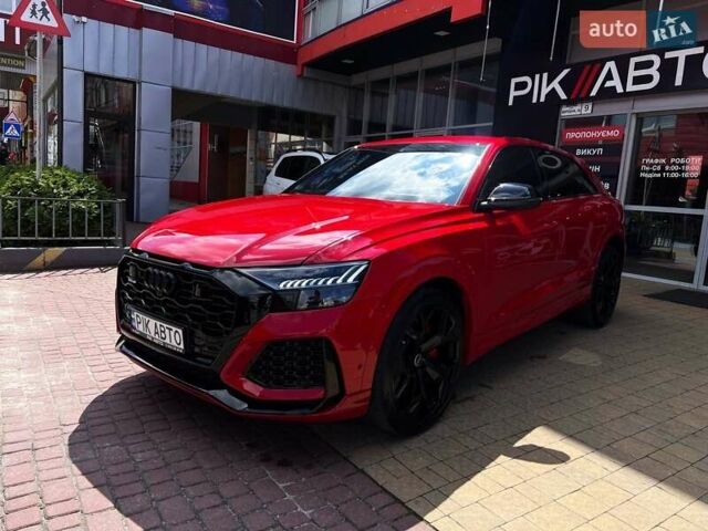 Красный Ауди RS Q8, объемом двигателя 4 л и пробегом 58 тыс. км за 91900 $, фото 1 на Automoto.ua