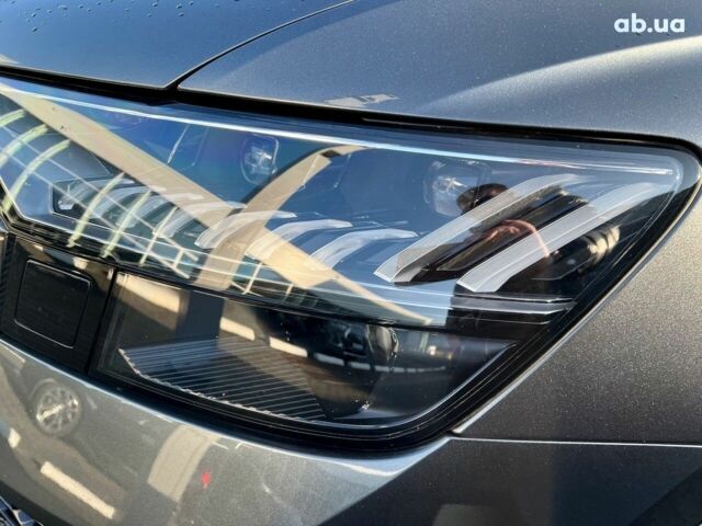 Ауди RS Q8, объемом двигателя 4 л и пробегом 47 тыс. км за 128460 $, фото 60 на Automoto.ua