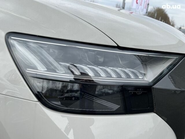 Ауді RS Q8, об'ємом двигуна 4 л та пробігом 5 тис. км за 159651 $, фото 17 на Automoto.ua