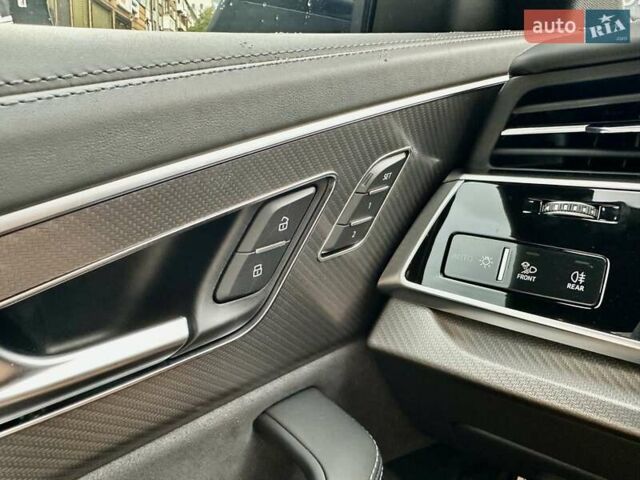 Ауди RS Q8, объемом двигателя 4 л и пробегом 1 тыс. км за 155999 $, фото 36 на Automoto.ua
