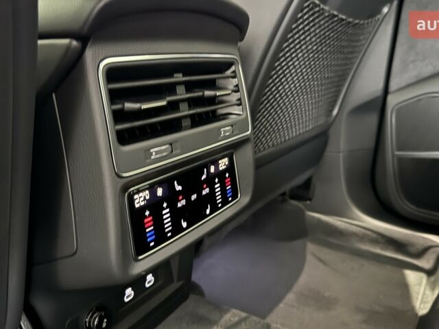 Ауди RS Q8, объемом двигателя 4 л и пробегом 0 тыс. км за 158858 $, фото 17 на Automoto.ua