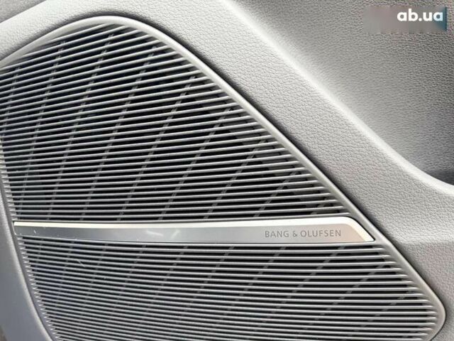 Ауди RS Q8, объемом двигателя 0 л и пробегом 1 тыс. км за 140999 $, фото 21 на Automoto.ua