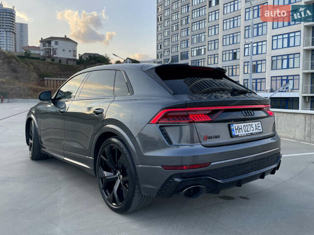 Серый Ауди RS Q8, объемом двигателя 4 л и пробегом 94 тыс. км за 84900 $, фото 5 на Automoto.ua