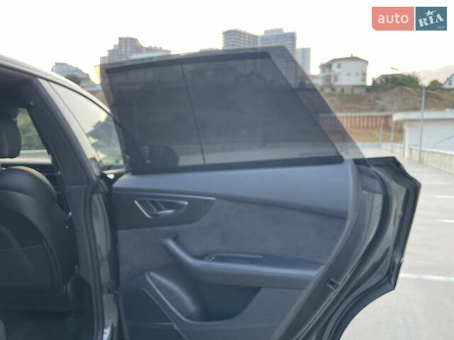 Ауді RS Q8 2020 у Одесі на Automoto.ua Сірий Ауді RS Q8, об'ємом двигуна 4 л та пробігом 94 тис. км за 83900 $, фото 29 на Automoto.ua