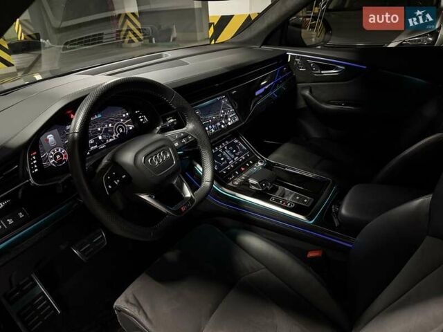 Серый Ауди RS Q8, объемом двигателя 4 л и пробегом 67 тыс. км за 91500 $, фото 37 на Automoto.ua