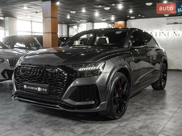 Сірий Ауді RS Q8, об'ємом двигуна 4 л та пробігом 94 тис. км за 88900 $, фото 80 на Automoto.ua