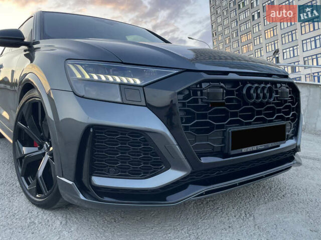 Ауді RS Q8 2020 у Одесі на Automoto.ua Сірий Ауді RS Q8, об'ємом двигуна 4 л та пробігом 94 тис. км за 83900 $, фото 54 на Automoto.ua