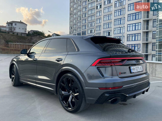 Серый Ауди RS Q8, объемом двигателя 4 л и пробегом 94 тыс. км за 84900 $, фото 4 на Automoto.ua