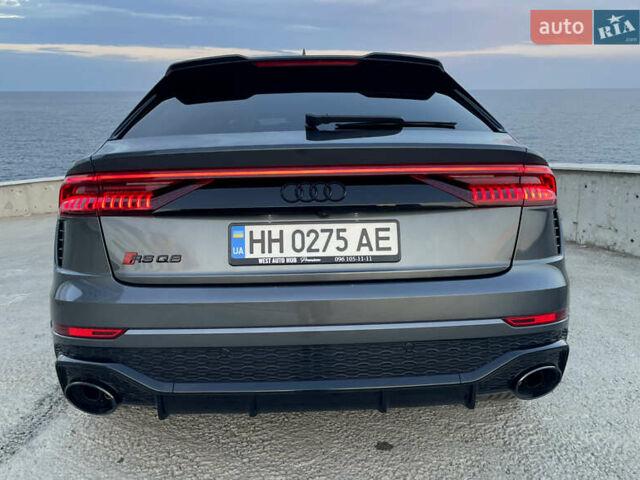Серый Ауди RS Q8, объемом двигателя 4 л и пробегом 94 тыс. км за 84900 $, фото 57 на Automoto.ua
