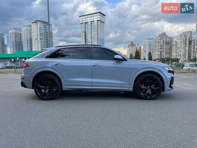 Серый Ауди RS Q8, объемом двигателя 4 л и пробегом 43 тыс. км за 104500 $, фото 6 на Automoto.ua
