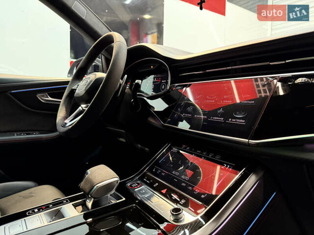 Серый Ауди RS Q8, объемом двигателя 4 л и пробегом 95 тыс. км за 88000 $, фото 22 на Automoto.ua