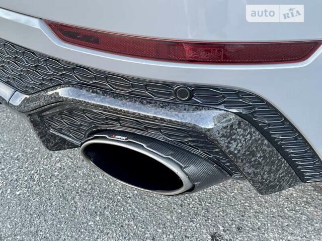 Сірий Ауді RS Q8, об'ємом двигуна 4 л та пробігом 53 тис. км за 135000 $, фото 7 на Automoto.ua