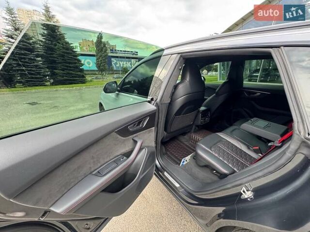 Серый Ауди RS Q8, объемом двигателя 4 л и пробегом 43 тыс. км за 104500 $, фото 68 на Automoto.ua