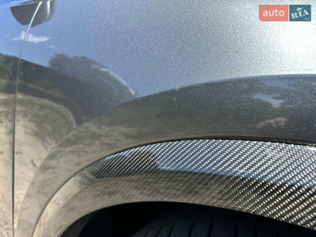 Сірий Ауді RS Q8, об'ємом двигуна 4 л та пробігом 37 тис. км за 120000 $, фото 7 на Automoto.ua