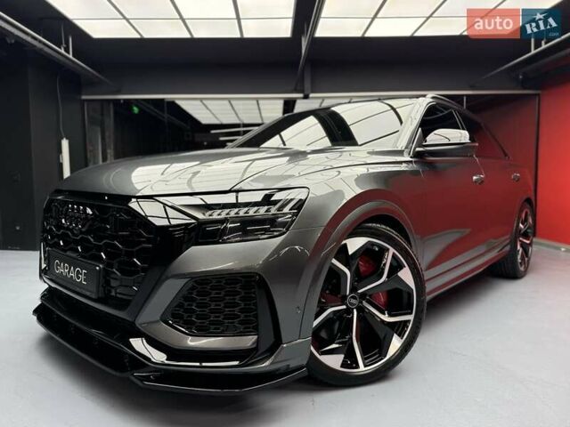 Серый Ауди RS Q8, объемом двигателя 4 л и пробегом 45 тыс. км за 109800 $, фото 4 на Automoto.ua