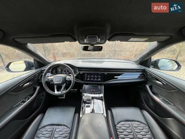 Серый Ауди RS Q8, объемом двигателя 4 л и пробегом 86 тыс. км за 89999 $, фото 7 на Automoto.ua
