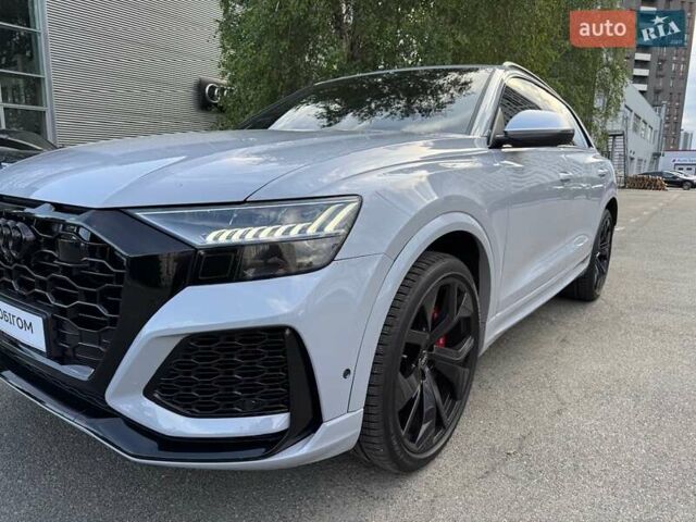 Серый Ауди RS Q8, объемом двигателя 4 л и пробегом 43 тыс. км за 104500 $, фото 87 на Automoto.ua