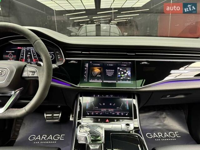 Серый Ауди RS Q8, объемом двигателя 4 л и пробегом 33 тыс. км за 122900 $, фото 40 на Automoto.ua