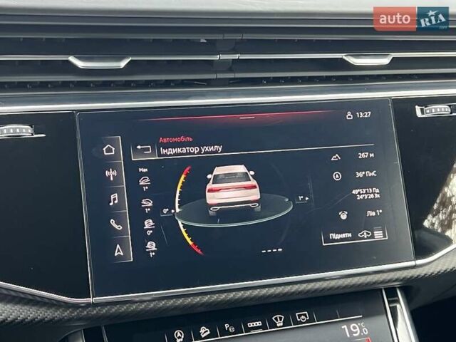 Серый Ауди RS Q8, объемом двигателя 4 л и пробегом 86 тыс. км за 89999 $, фото 36 на Automoto.ua