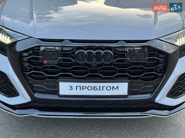 Серый Ауди RS Q8, объемом двигателя 4 л и пробегом 43 тыс. км за 104500 $, фото 4 на Automoto.ua
