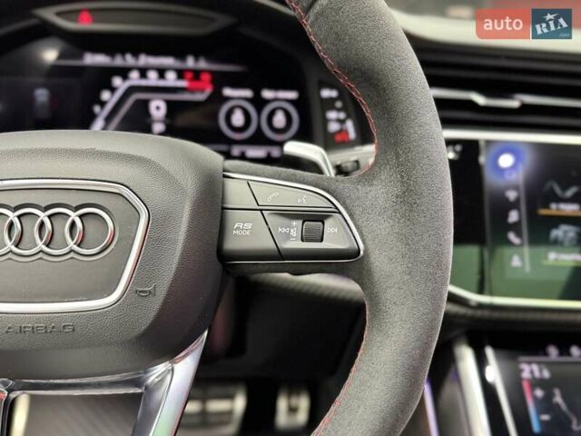 Серый Ауди RS Q8, объемом двигателя 4 л и пробегом 45 тыс. км за 114900 $, фото 40 на Automoto.ua