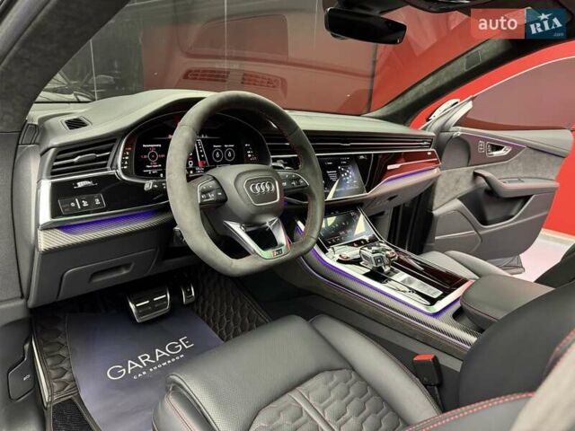 Серый Ауди RS Q8, объемом двигателя 4 л и пробегом 33 тыс. км за 122900 $, фото 35 на Automoto.ua
