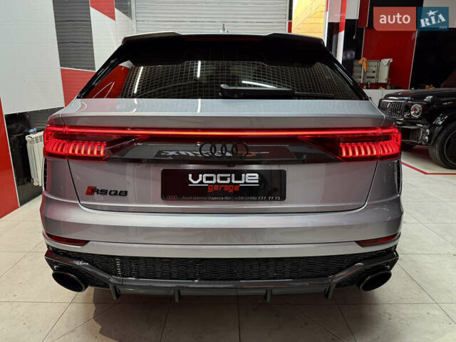 Серый Ауди RS Q8, объемом двигателя 4 л и пробегом 95 тыс. км за 88000 $, фото 12 на Automoto.ua