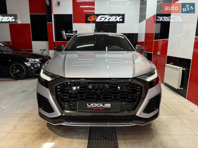 Серый Ауди RS Q8, объемом двигателя 4 л и пробегом 95 тыс. км за 88000 $, фото 7 на Automoto.ua