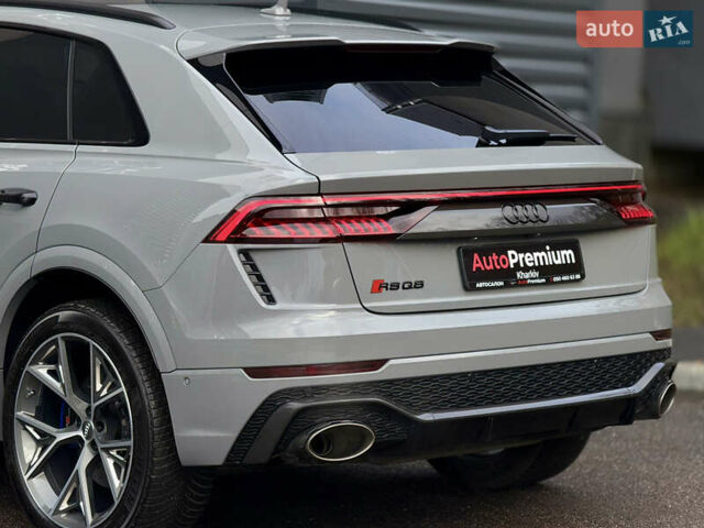Серый Ауди RS Q8, объемом двигателя 4 л и пробегом 5 тыс. км за 135000 $, фото 11 на Automoto.ua