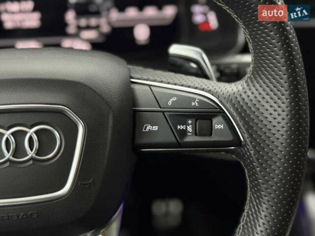 Серый Ауди RS Q8, объемом двигателя 4 л и пробегом 63 тыс. км за 92000 $, фото 16 на Automoto.ua