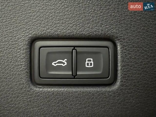Серый Ауди RS Q8, объемом двигателя 4 л и пробегом 1 тыс. км за 139500 $, фото 72 на Automoto.ua