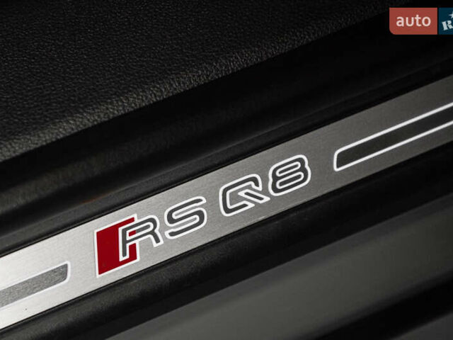Ауді RS Q8 2023 у Одесі на Automoto.ua Сірий Ауді RS Q8, об'ємом двигуна 4 л та пробігом 15 тис. км за 118500 $, фото 81 на Automoto.ua