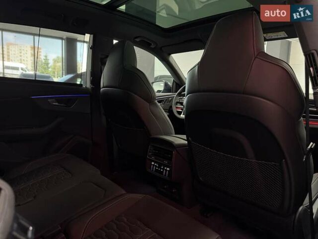 Серый Ауди RS Q8, объемом двигателя 4 л и пробегом 1 тыс. км за 139500 $, фото 63 на Automoto.ua