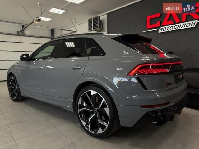 Сірий Ауді RS Q8, об'ємом двигуна 4 л та пробігом 1 тис. км за 139500 $, фото 30 на Automoto.ua